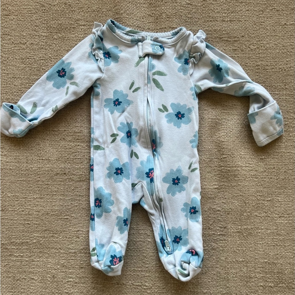 Carters one piece zipper footie